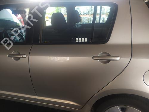 Dør venstre bak SUZUKI SWIFT III (MZ, EZ) [2005-2025]  18099471