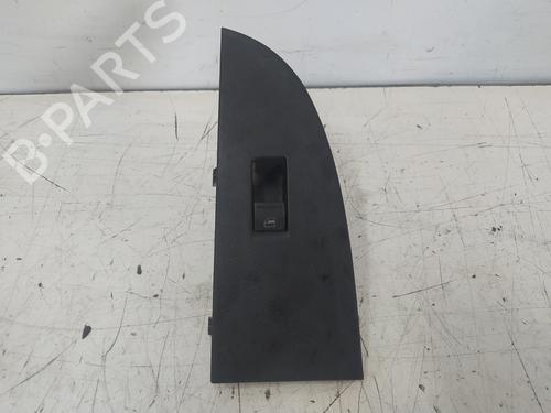 Used Right front window switch SEAT LEON (1P1) [2005-2013]  19797834