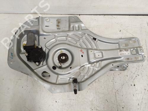 Used Front right window mechanism Front right window mechanism HYUNDAI TUCSON (JM) 2.0 CRDi (140 hp) 33938714 33938714