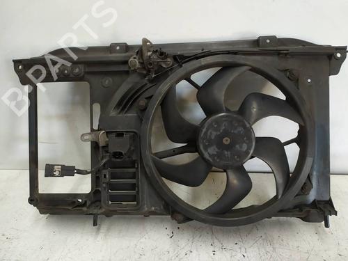Used Radiator fan Radiator fan 38469151 38469151