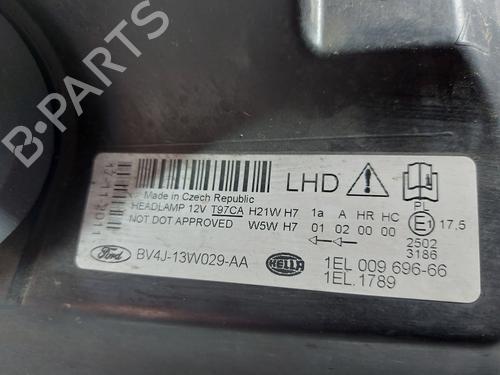 Right headlight FORD KUGA II (DM2)  | BP29724218C29 