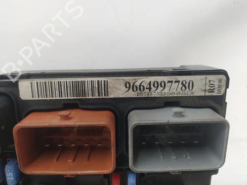 Fuse box CITROËN C3 Picasso (SH_)  | BP20693561E1 