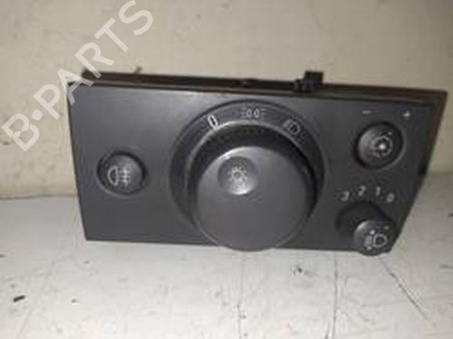 Used Headlight switch OPEL MERIVA A MPV (X03) 1.3 CDTI (E75) (75 hp) 8714519