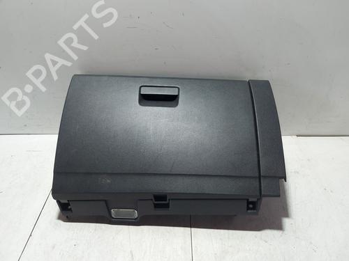 Guantera Guantera SEAT ARONA (KJ7, KJP) 1.6 TDI (115 hp) 34245864 34245864