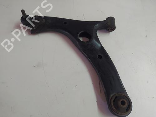 Used Left front suspension arm TOYOTA RAV 4 II (_A2_) 1.8 (ZCA25_, ZCA26_, ZCA25W, ZCA26W) (125 hp) 9240193