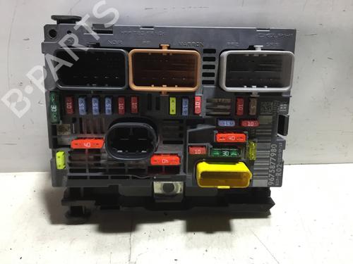 Fuse box PEUGEOT 3008 I MPV (0U_) 1.6 HDi 115 / BlueHDi 115 | BP27434067E1 