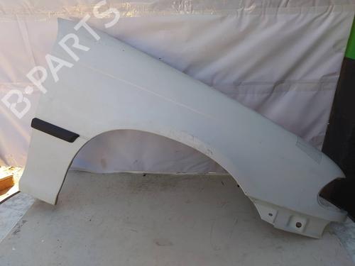 Used Right front fenders OPEL ASTRA F Saloon (T92) [1991-2001]  11791602