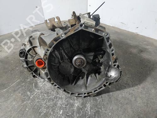 Used Gearbox MERCEDES-BENZ VITO Van (W638) 108 CDI 2.2 (638.094) (82 hp) 12512750