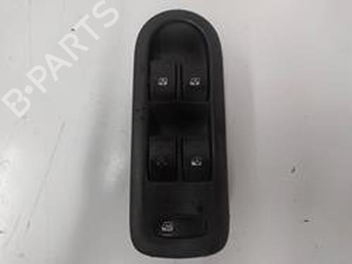 Used Left front window switch RENAULT SCÉNIC II (JM0/1_) 1.9 dCi (JM0G, JM12, JM1G, JM2C) (120 hp) 9140743