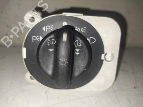 Used Headlight switch FORD MONDEO III (B5Y) [2000-2007]  10178193