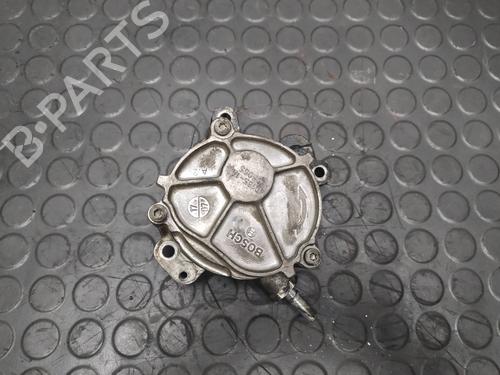 Used Vacuum pump FORD MONDEO IV Turnier (BA7) 2.0 TDCi (140 hp) 32748624