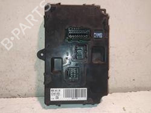 Used Fuse box CITROËN C5 I (DC_) 2.0 HDi (DCRHZB, DCRHZE) (109 hp) 8716056