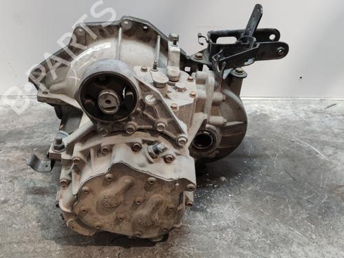 Gearbox CHRYSLER VOYAGER IV (RG, RS) 2.5 CRD | BP8709902M3 