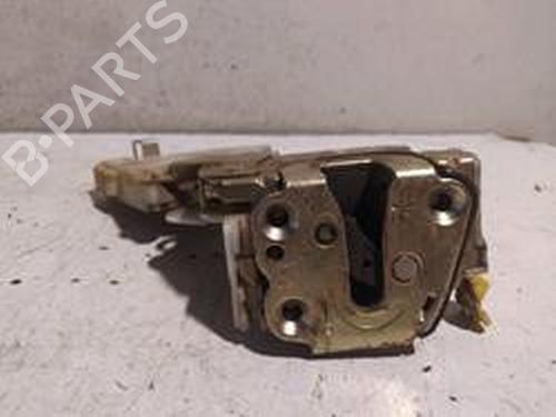 Used Front right lock NISSAN TERRANO II (R20) 2.7 TDi 4WD (125 hp) 8701987