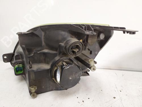 Right headlight FORD FIESTA V (JH_, JD_) 1.4 TDCi | BP27237762C29 