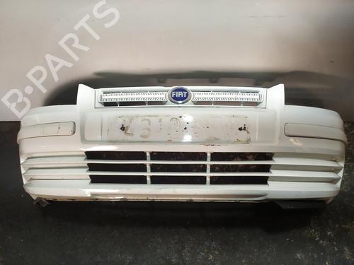 Used Front bumper FIAT STILO (192_) 1.6 16V (192_XB1A) (103 hp) 31022744