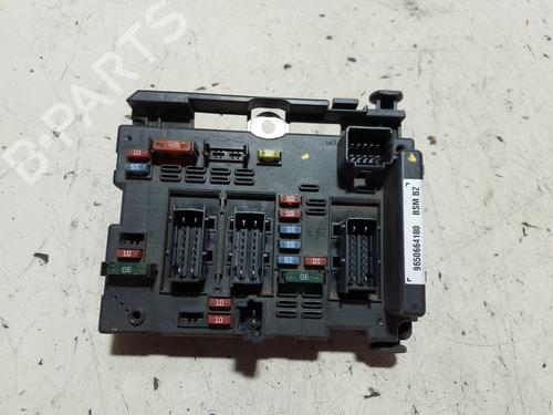 Fuse box PEUGEOT 307 Break (3E) 1.6 HDi 110 | BP19424128E1 