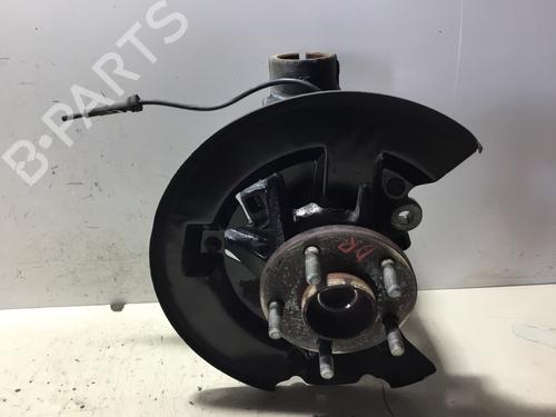 Used Right front steering knuckle FORD KUGA II (DM2) 2.0 TDCi (120 hp) 28544399