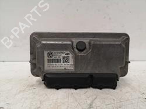 Calculateur moteur (ecu) SEAT IBIZA III (6L1) [2002-2009]  8701530