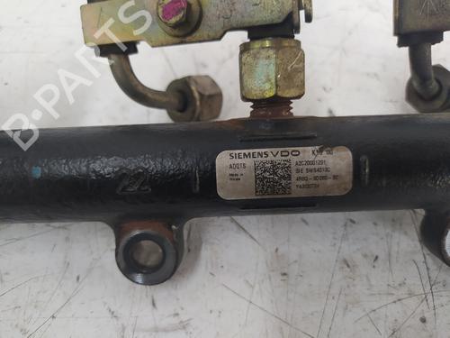 Injection rail LAND ROVER DISCOVERY III (L319) 2.7 TD 4x4 | BP19330476M98 