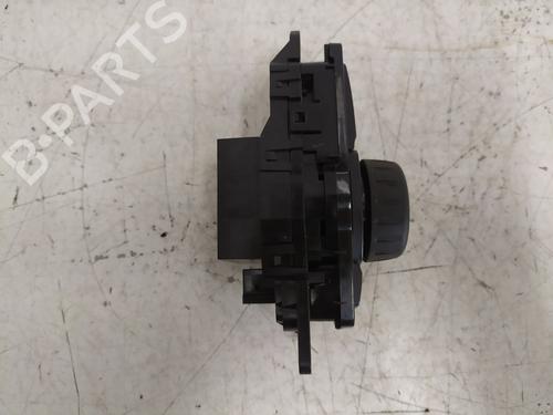 Switch BMW 1 (F20) 118 d | BP18099441I30 - Image 2