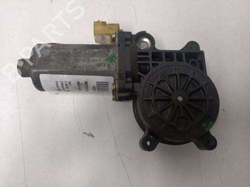 Viskermotor vindrute BMW 3 (E46) [1997-2005]  8873653