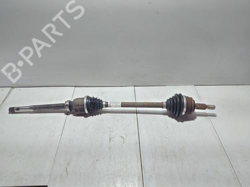 Used Right front driveshaft PEUGEOT 308 II (LB_, LP_, LW_, LH_, L3_) [2013-2021]  32251122