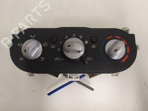 climate-control-renault-twingo-ii-cn0_-2007-39509455 main image