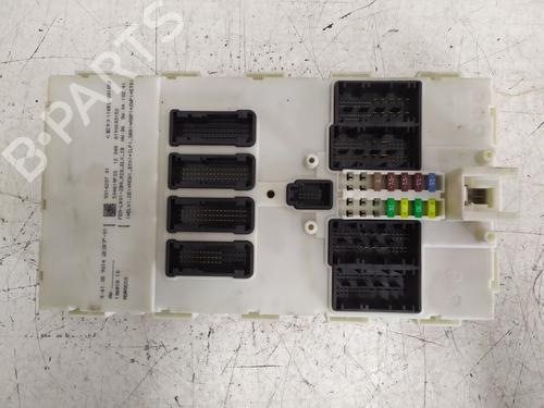 Used Fuse box Fuse box 36532495 36532495