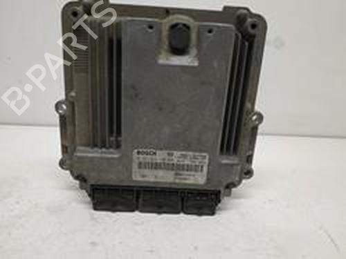 Used Engine control unit (ECU) RENAULT LAGUNA II Grandtour (KG0/1_) 2.0 dCi (KG1T) (150 hp) 8700311