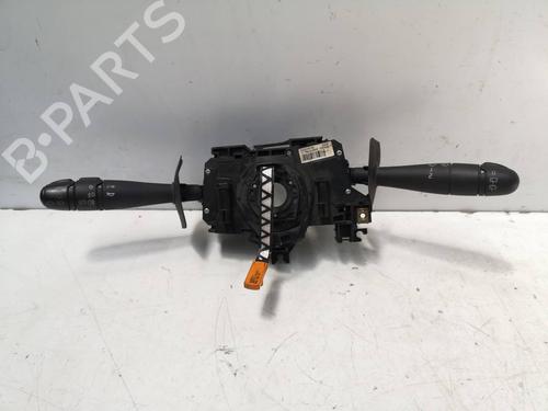 Used Headlight switch RENAULT CLIO II (BB_, CB_) 1.9 dTi (B/CB0U) (80 hp) 8699773