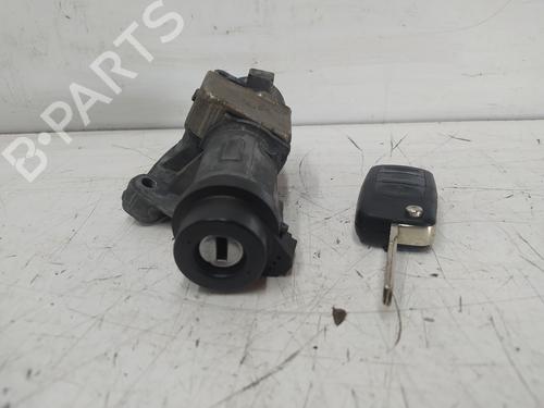 Used Ignition barrel VW POLO (9N_, 9A_) 1.4 16V (80 hp) 19688102