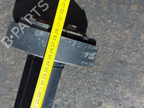 Driveshaft VW GOLF V (1K1) 2.0 TDI | BP17717053M37