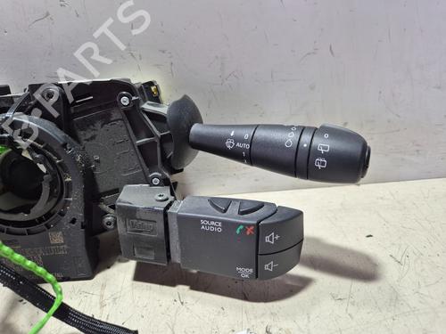 Headlight switch RENAULT CLIO IV Grandtour (KH_) 0.9 TCe 90 | BP25938724I24 