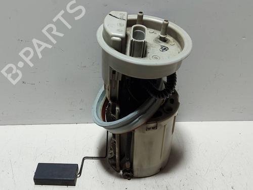 Used Fuel pump VW GOLF IV (1J1) [1997-2008]  17717060