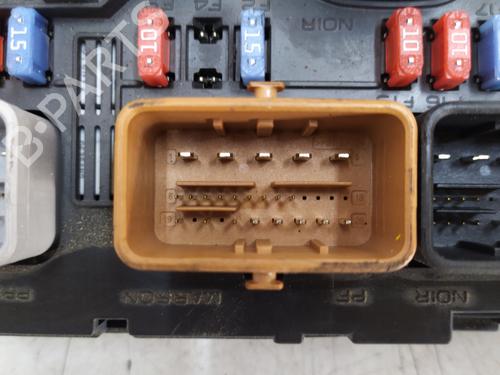 Fuse box CITROËN C2 (JM_) 1.4 HDi | BP31021049E1 - Image 8