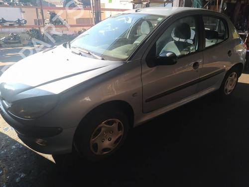 Left headlight PEUGEOT 206 Hatchback (2A/C) 1.9 D | BP8704341C28 