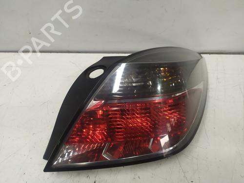 Used Right taillight OPEL ASTRA H GTC (A04) 1.7 CDTi (L08) (101 hp) 17743780