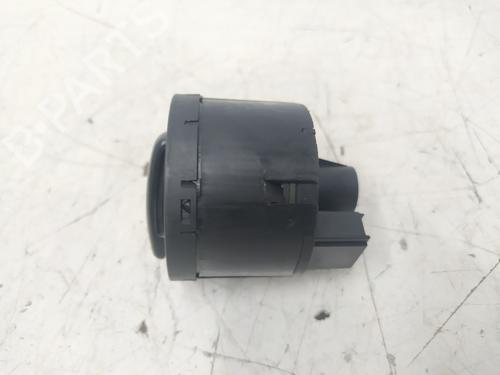 Headlight switch VW TOURAN (1T1, 1T2)  | BP21270626I24 