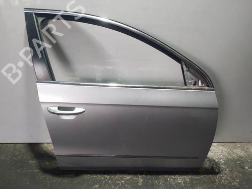 Used Right front door Right front door 39620544 39620544