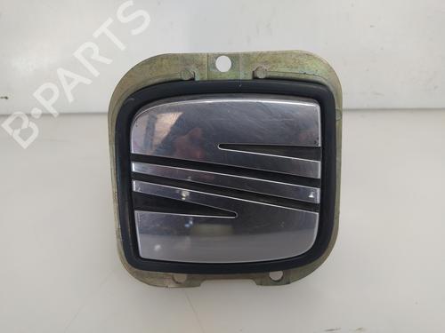 Heckklappengriff für SEAT LEON (1M1) 1.9 TDI (90 hp) 8954322