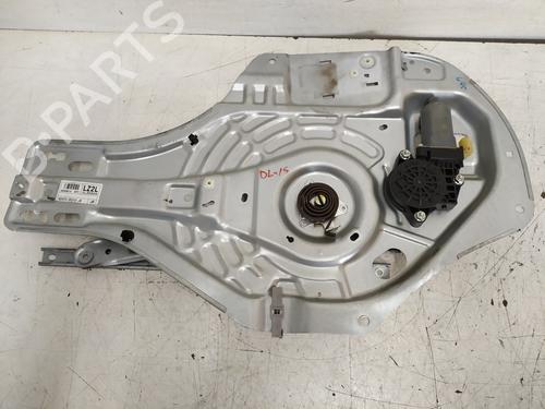 Used Front left window mechanism Front left window mechanism HYUNDAI TUCSON (JM) 2.0 CRDi (140 hp) 33938715 33938715
