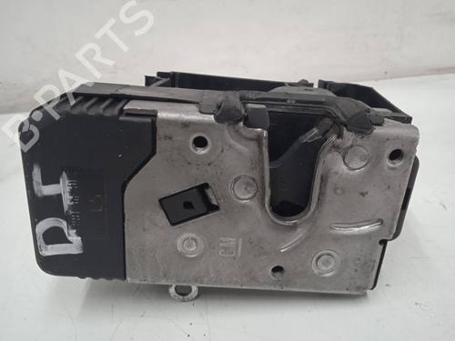 Used Front left lock OPEL VIVARO A Van (X83) [2001-2015]  10728359