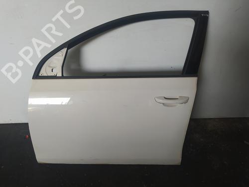 Used Left front door VW GOLF VI (5K1) 1.6 TDI (105 hp) 12583318