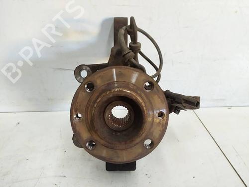 Used Left front steering knuckle Left front steering knuckle RENAULT CLIO III (BR0/1, CR0/1) [2005-2014] 40515241 40515241