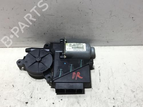 Used Right front window motor VW POLO (9N_, 9A_) 1.2 12V (64 hp) 26533257
