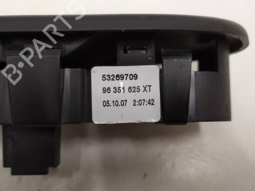 Right front window switch PEUGEOT 307 Break (3E) 1.6 HDi 110 | BP39620563I26 - Image 2