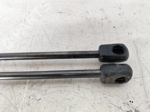 Tailgate lift support FORD FIESTA VI (CB1, CCN) 1.6 TDCi | BP14156550C138 