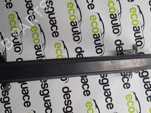 Used Front bumper reinforcement VW POLO (9N_, 9A_) 1.4 TDI (70 hp) 15939825