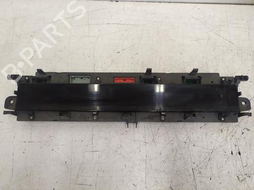 Used Instrument cluster RENAULT SCÉNIC II (JM0/1_) [2003-2010]  30279538